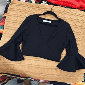 Susana Monaco V-Neck Ruffle Sleeve Top Black size Medium